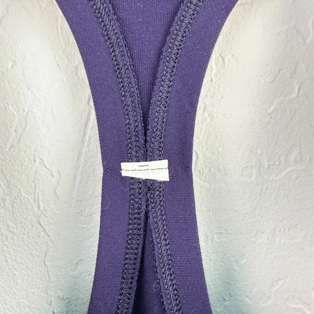 Lululemon Tank Top Womens Purple Racerback Scoop Neck Athleisure Sports Pullover